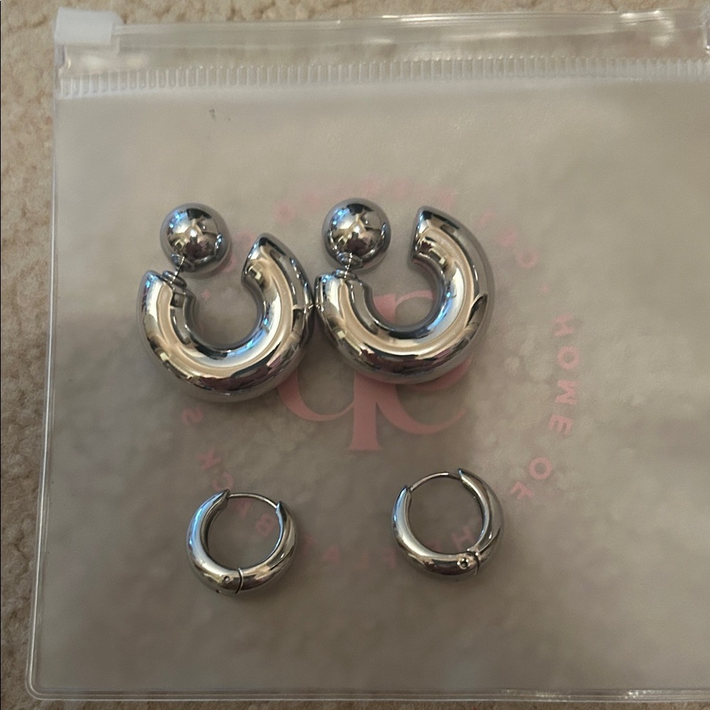 Silver Hoop Earrings Set